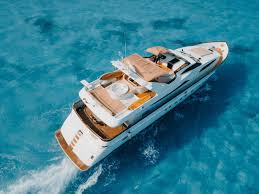 Luxury boat